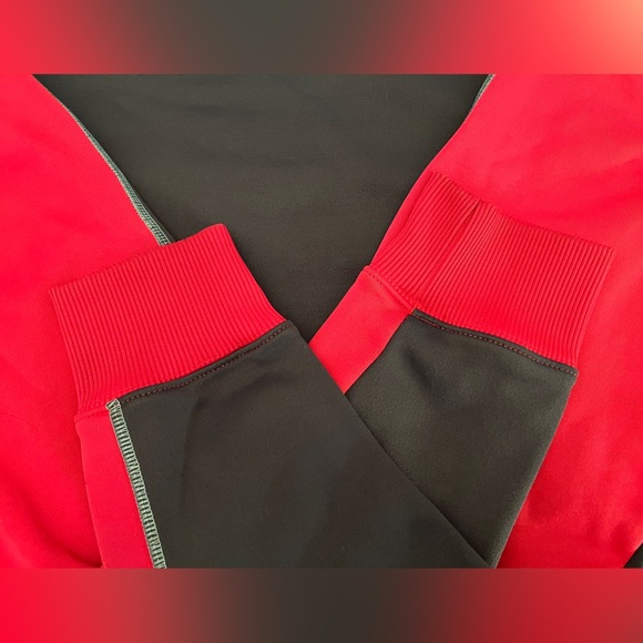 Under Armour Women’s Pink & gray Pullover Hoodie, Semi Fitted, Zip Pocket size L - Picture 4 of 14